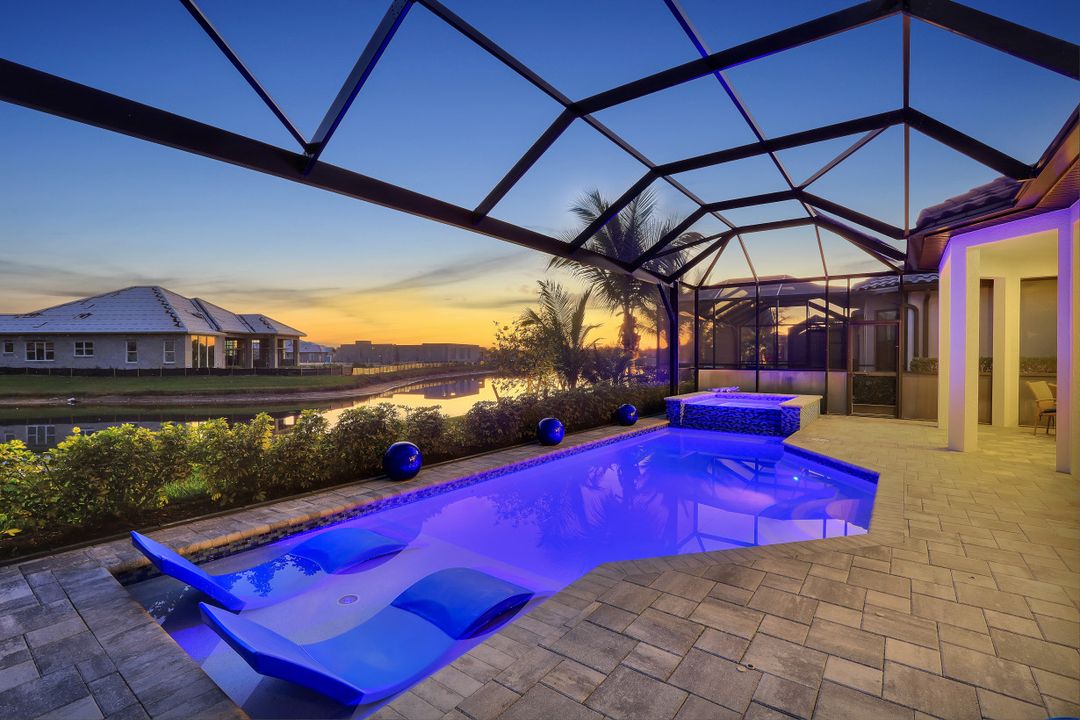 3254 Belon Ln, Naples, FL 34114