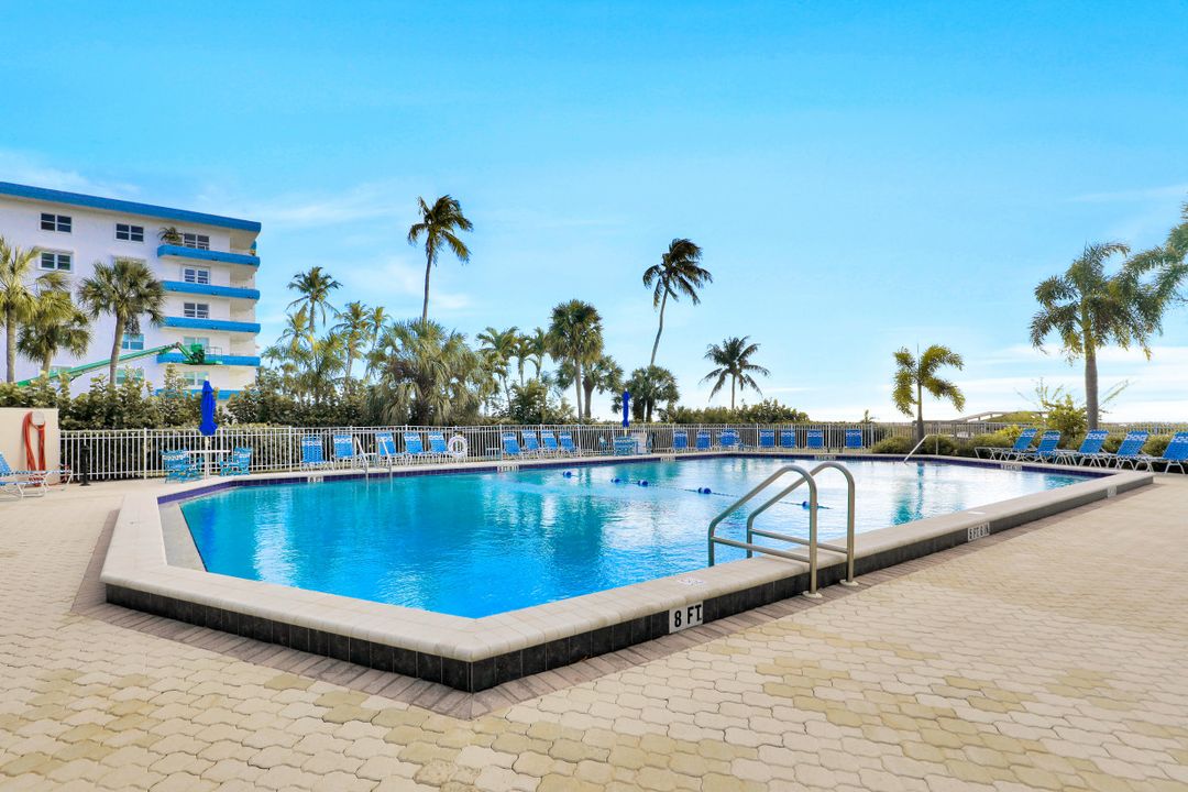 240 Seaview Ct #108, Marco Island, FL 34145