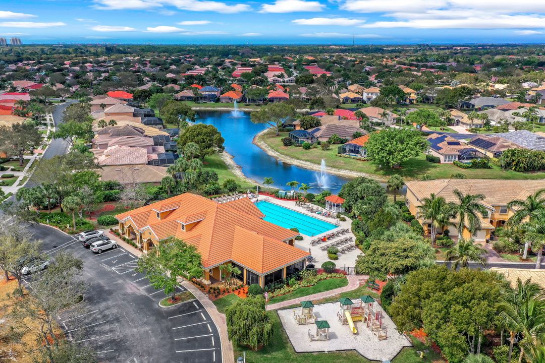 20441 Rookery Dr, Estero, FL 33928