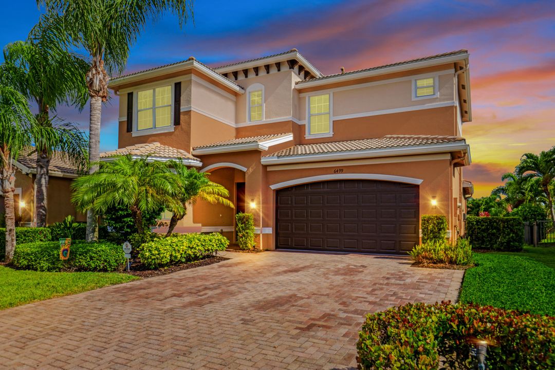 6499 Marbella Dr, Naples, FL 34105