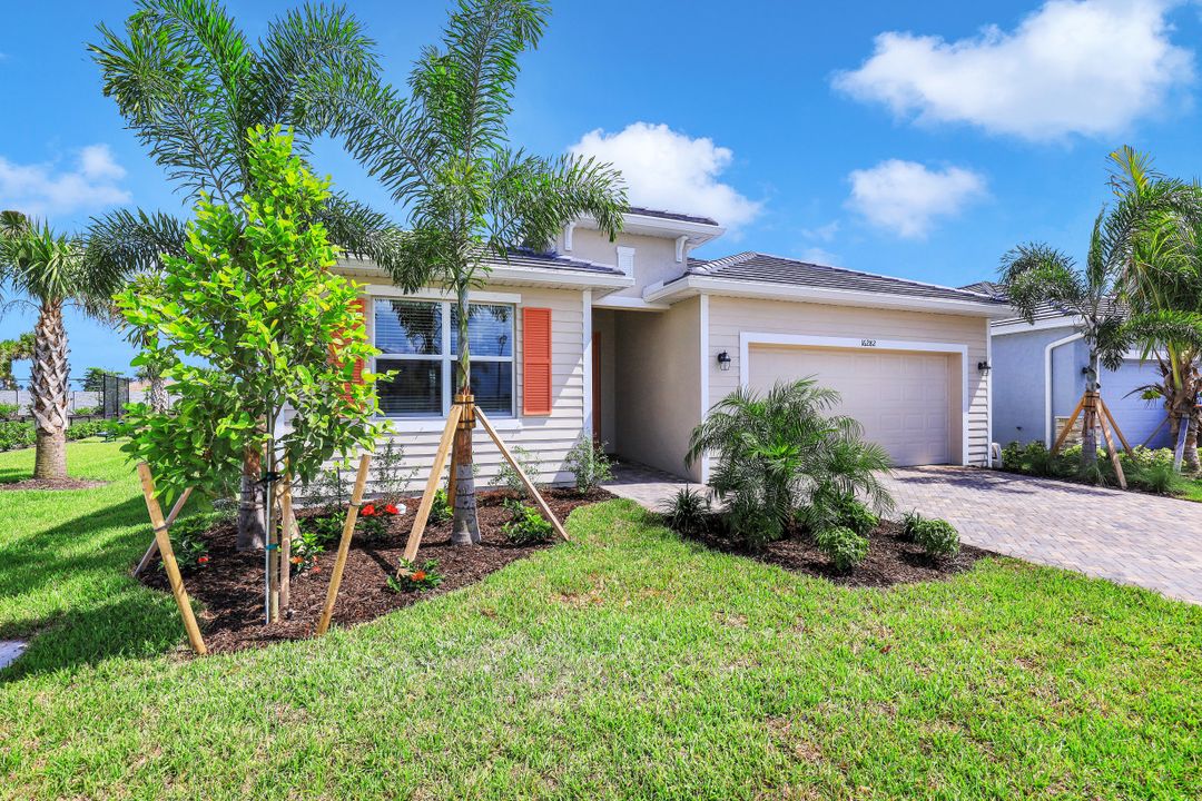 16282 Bonita Landing Cir, Bonita Springs, FL 34135