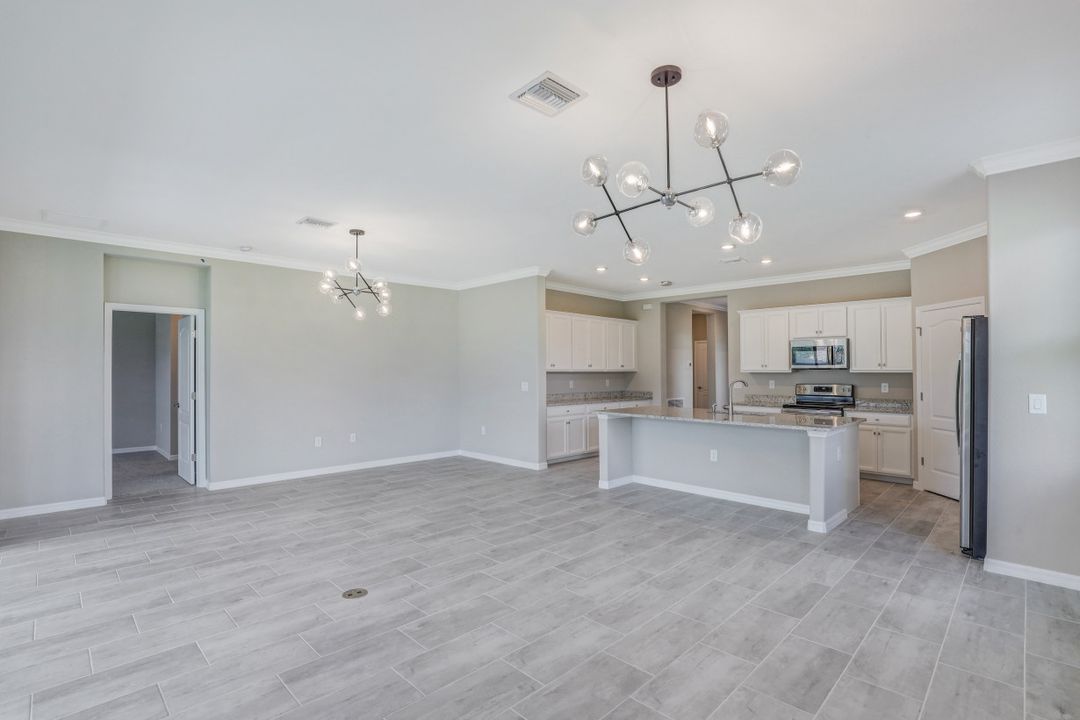 16282 Bonita Landing Cir, Bonita Springs, FL 34135