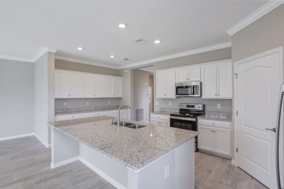 16282 Bonita Landing Cir, Bonita Springs, FL 34135