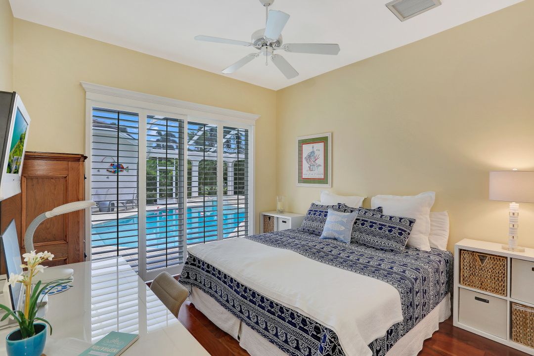 3284 Lookout Ln, Naples, FL 34112