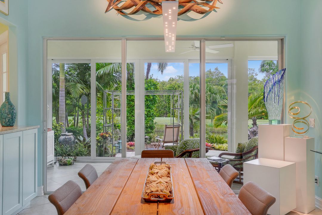 3284 Lookout Ln, Naples, FL 34112