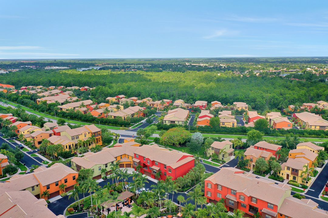 9115 Capistrano St S #8207, Naples, FL 34113