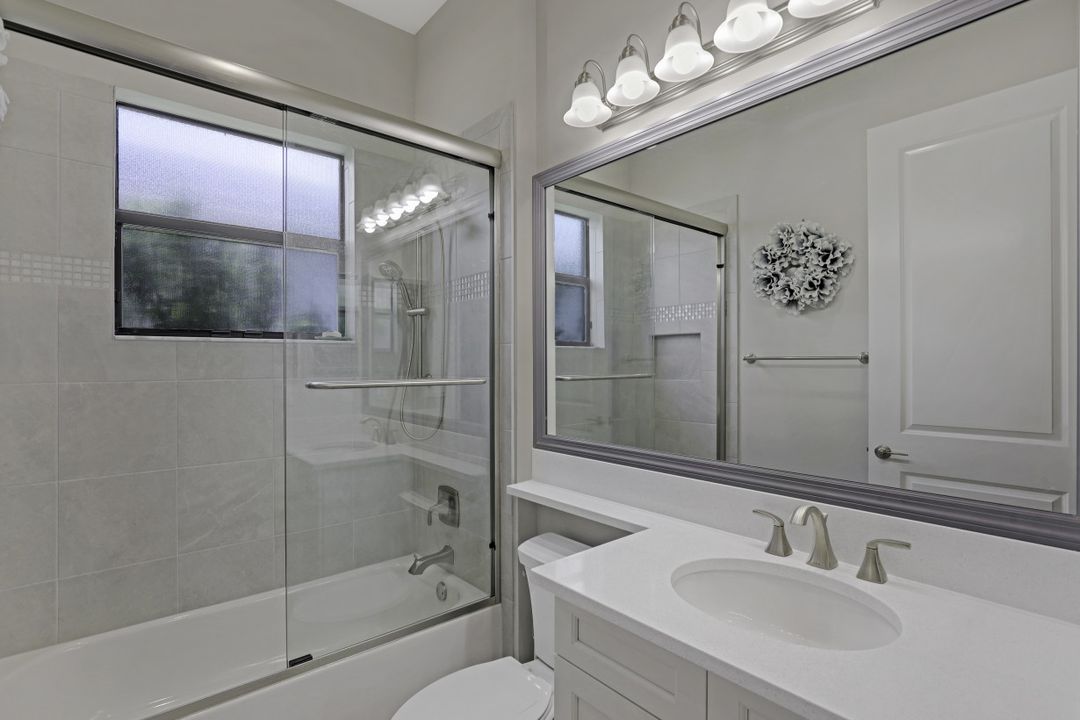 4174 Aspen Chase Dr, Naples, FL 34119