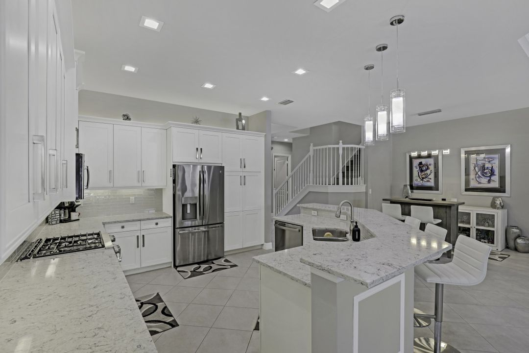 4174 Aspen Chase Dr, Naples, FL 34119