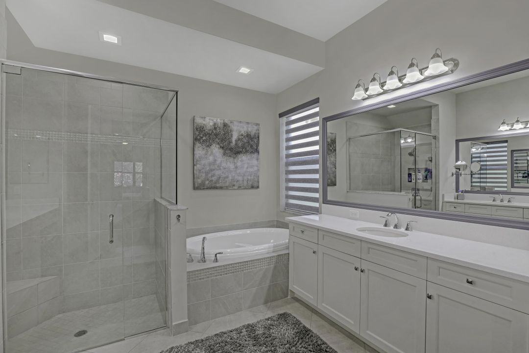 4174 Aspen Chase Dr, Naples, FL 34119