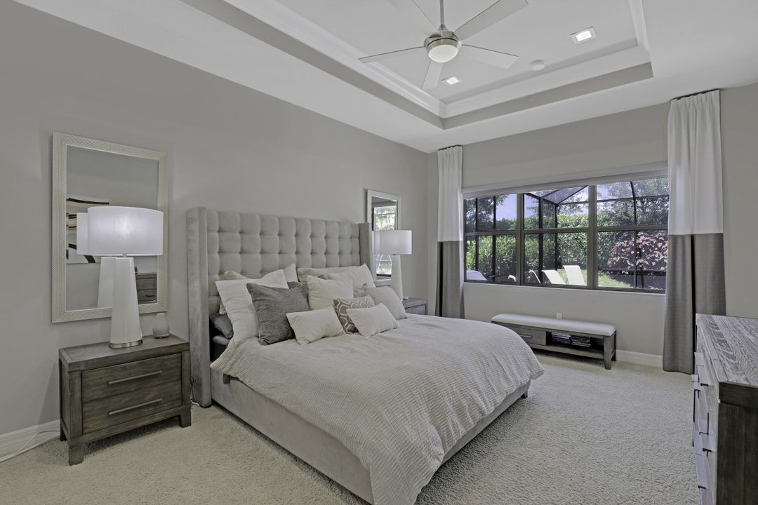 4174 Aspen Chase Dr, Naples, FL 34119