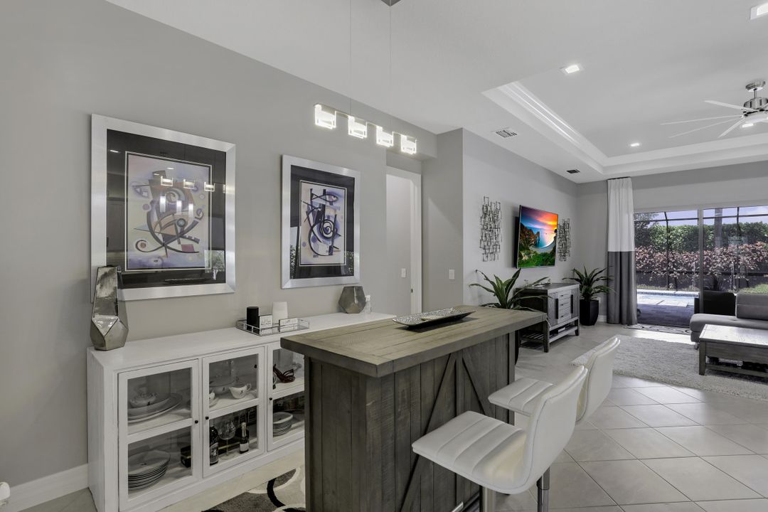 4174 Aspen Chase Dr, Naples, FL 34119