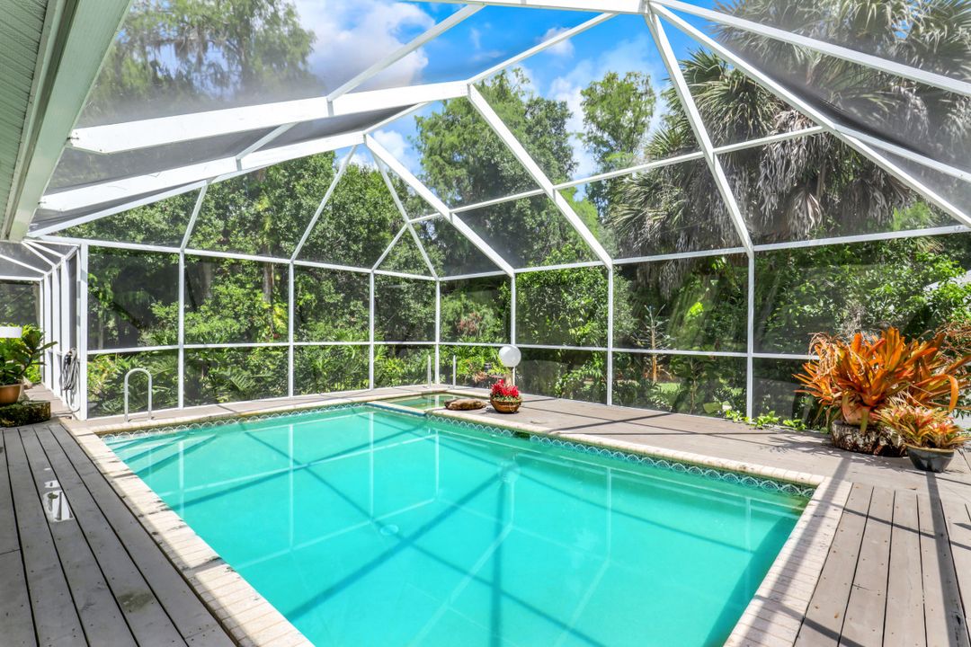 6180 Parkers Hammock Rd, Naples, FL 34112