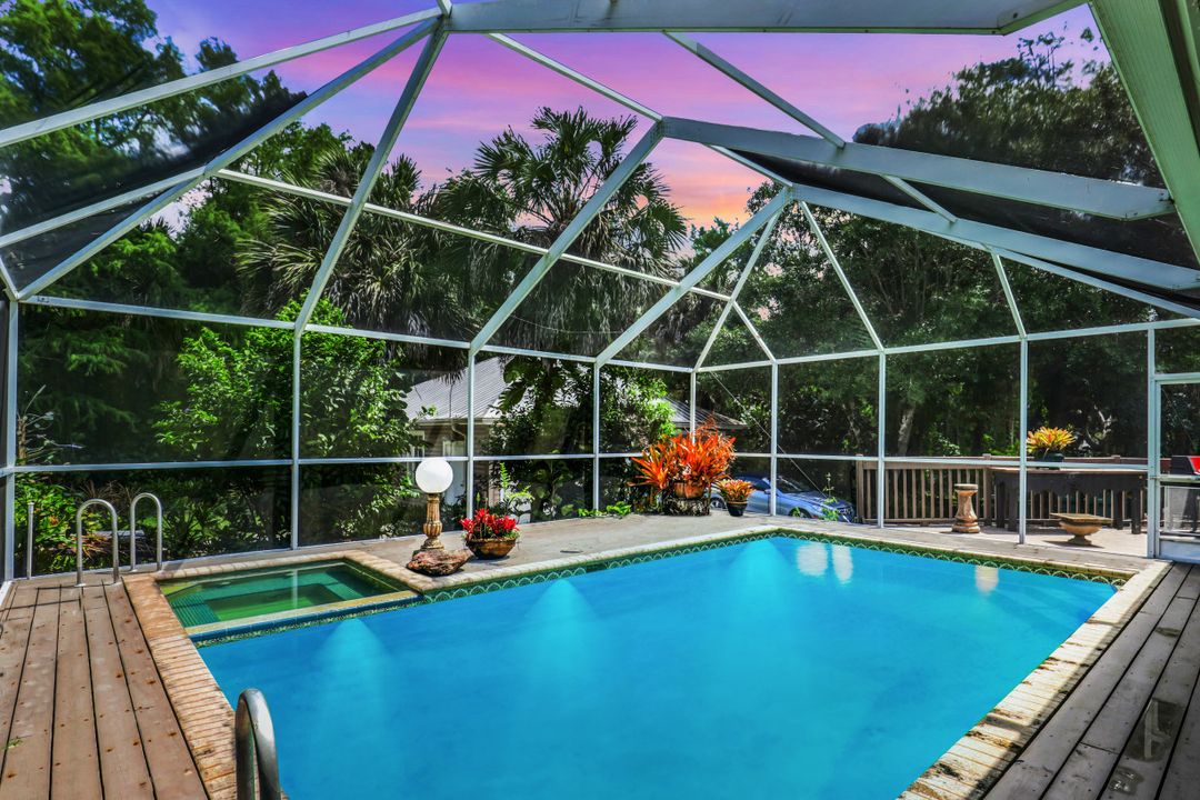 6180 Parkers Hammock Rd, Naples, FL 34112