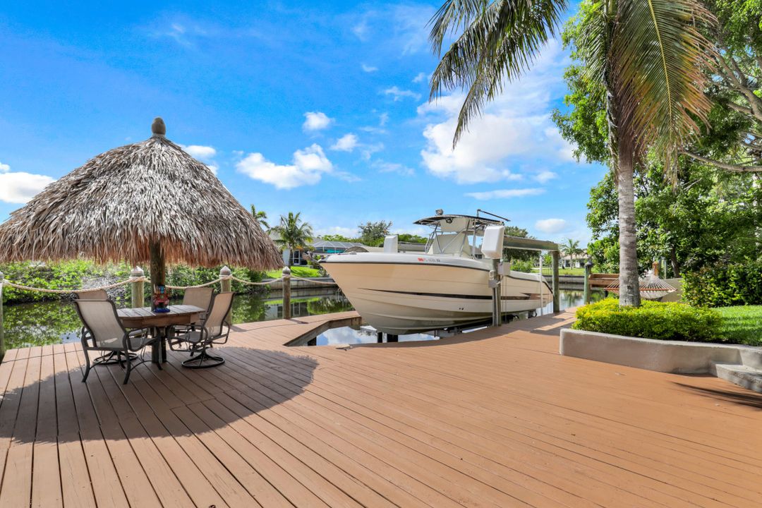 229 NW 39th Ave, Cape Coral, FL 33993