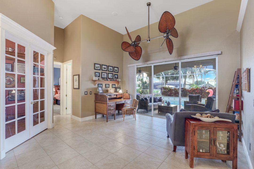 229 NW 39th Ave, Cape Coral, FL 33993