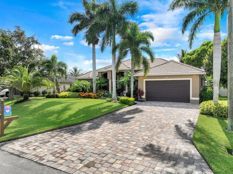 229 NW 39th Ave, Cape Coral, FL 33993