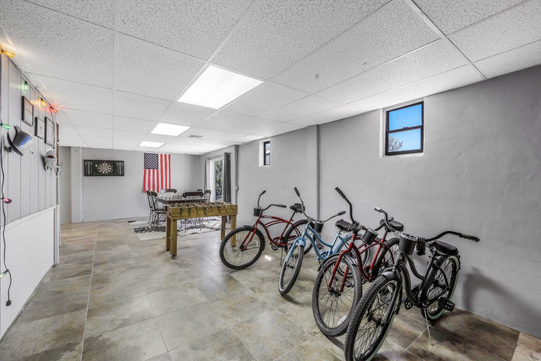 670 Palm Ave, Marco Island, FL 34145