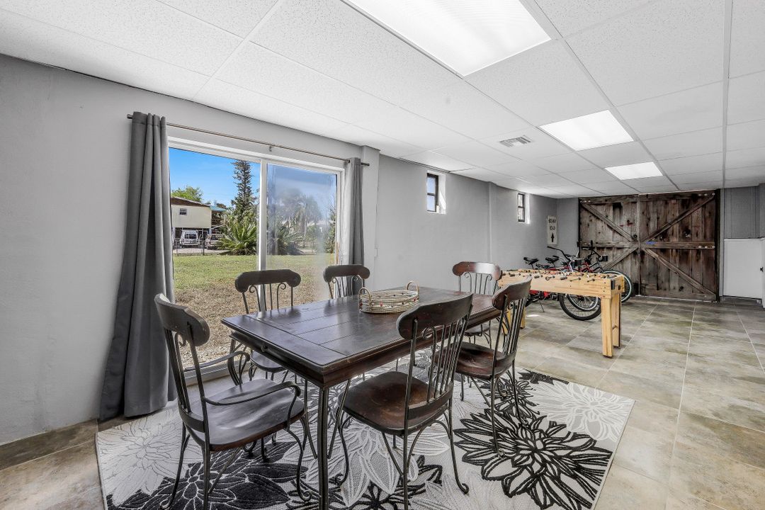 670 Palm Ave, Marco Island, FL 34145