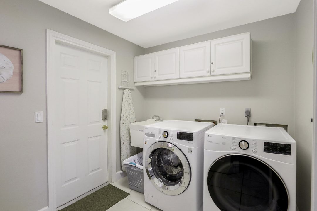 1143 Edington Pl, Marco Island, FL 34145