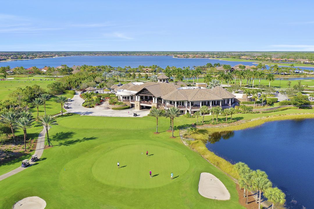 9765 Nickel Ridge Cir, Naples, FL 34120