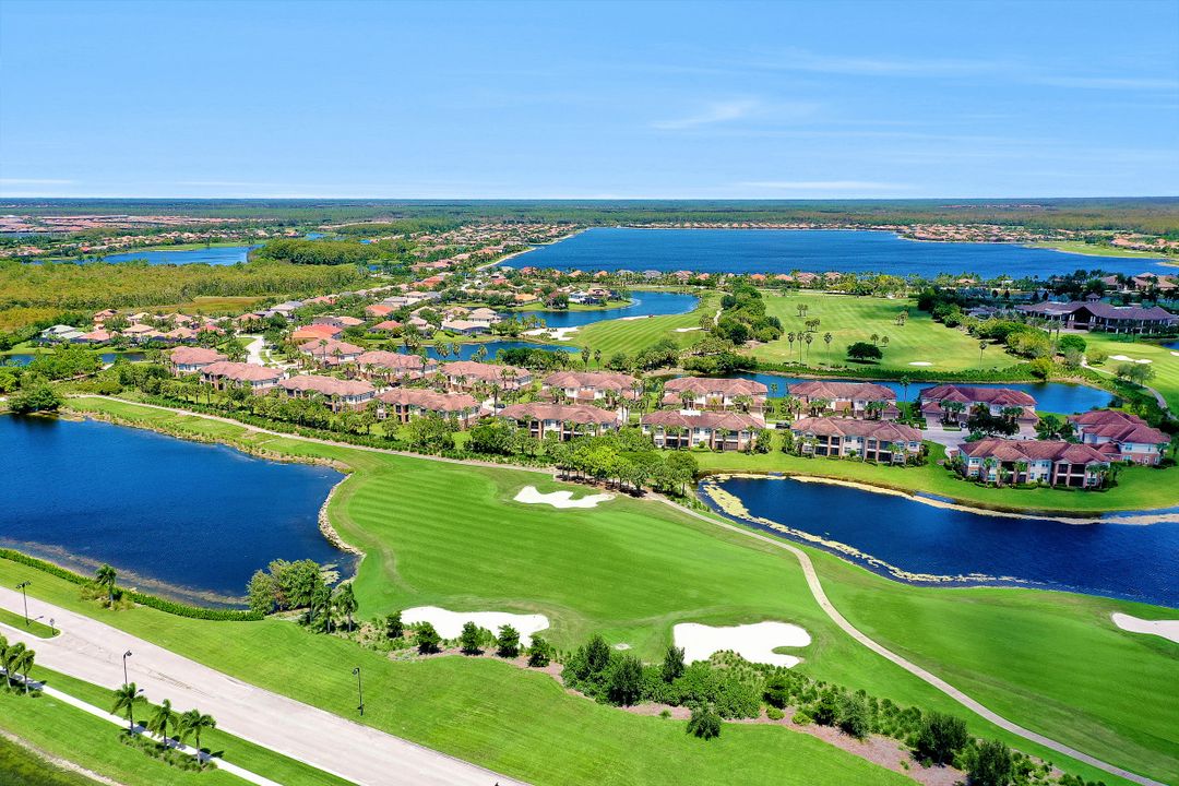 9765 Nickel Ridge Cir, Naples, FL 34120
