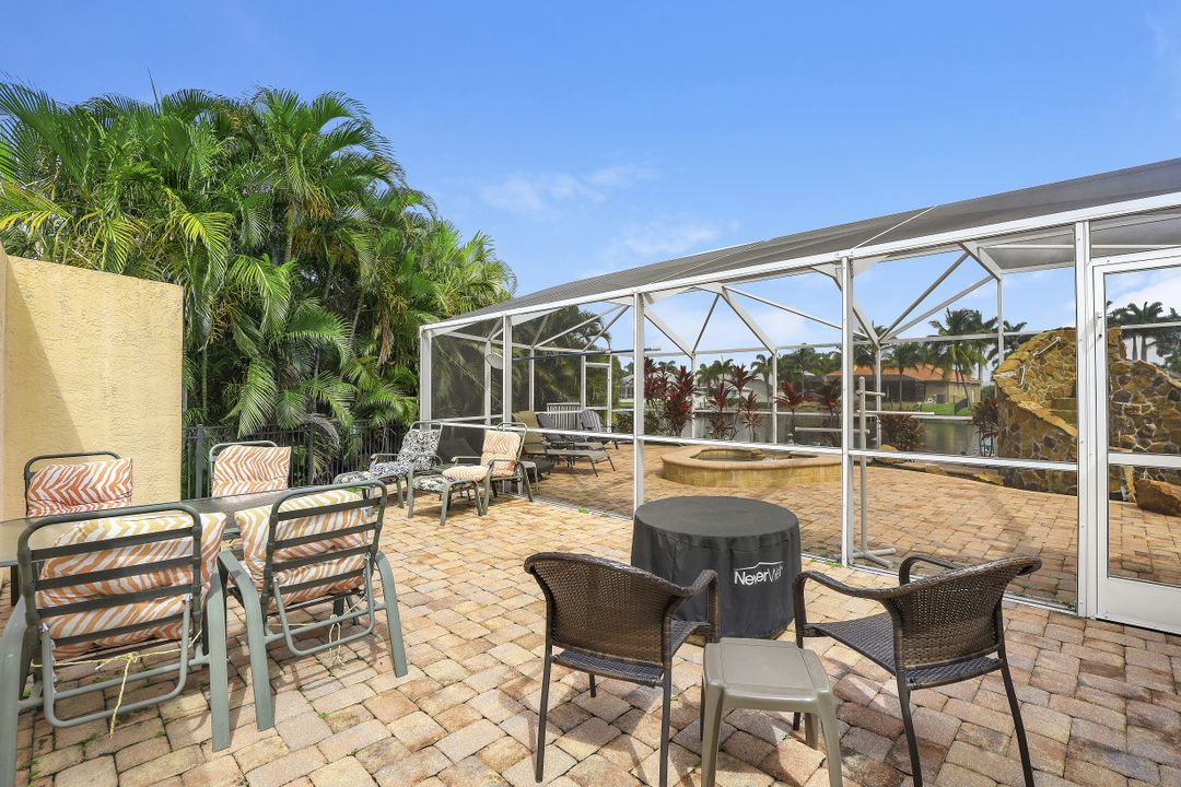 2640 SW 30th St, Cape Coral, FL 33914