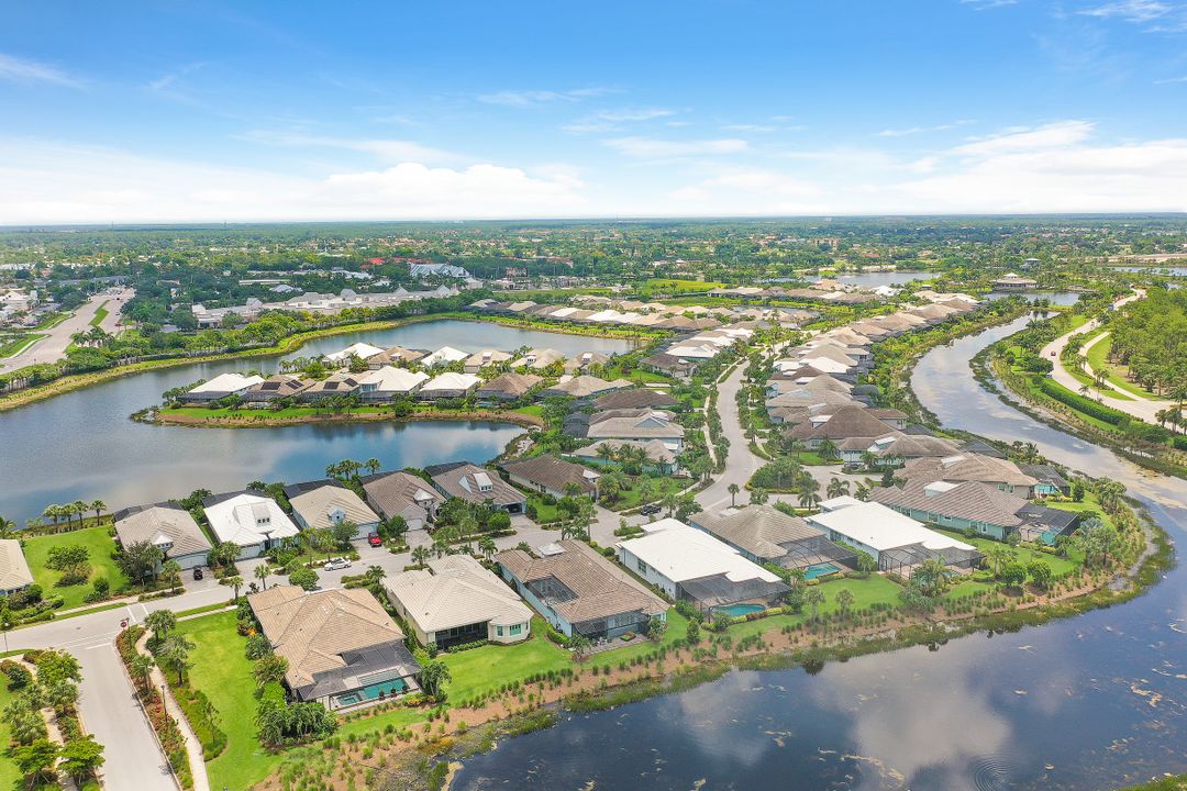 5026 Andros Dr, Naples, FL 34113