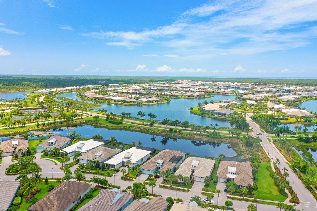 5026 Andros Dr, Naples, FL 34113