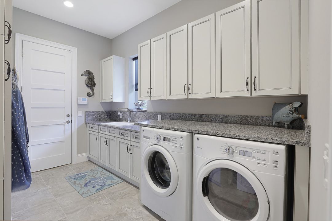 5026 Andros Dr, Naples, FL 34113