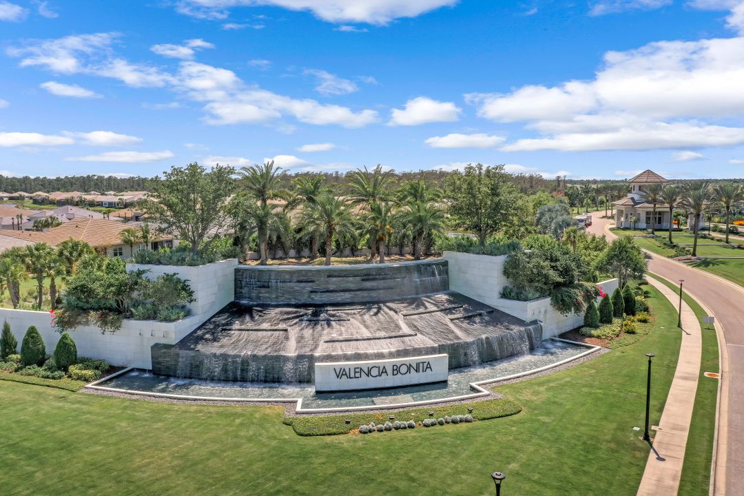 28438 Capraia Dr, Bonita Springs, FL 34135