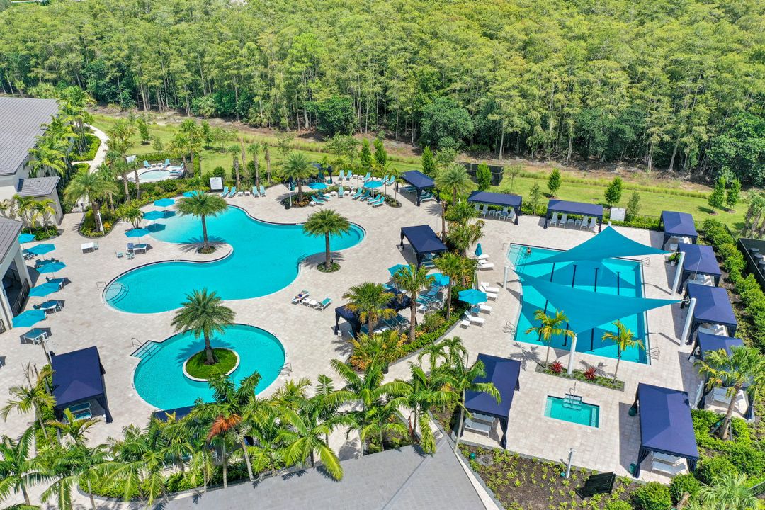 28438 Capraia Dr, Bonita Springs, FL 34135