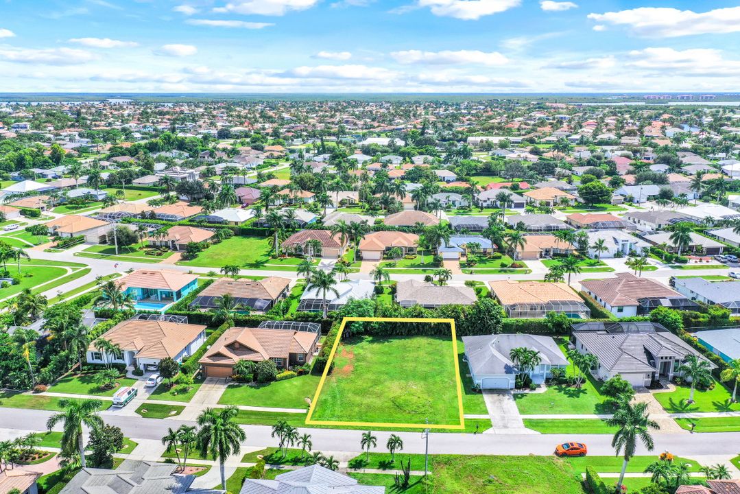 165 Clyburn St, Marco Island, FL 34145