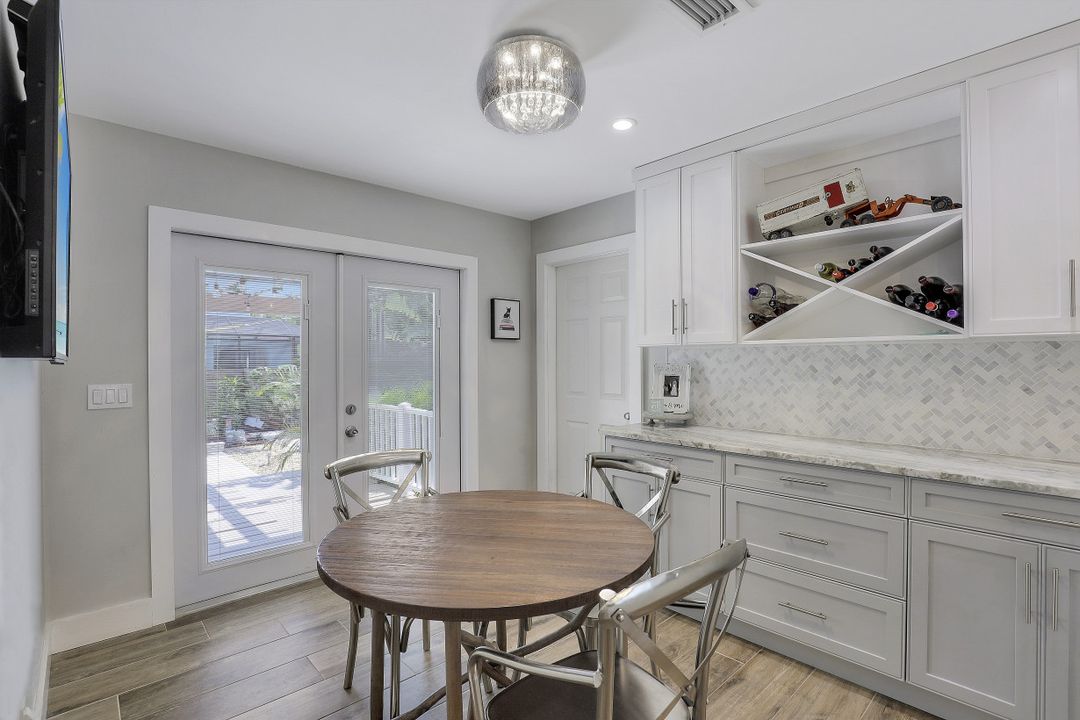 1320 Alcazar Ave, Fort Myers, FL 33901