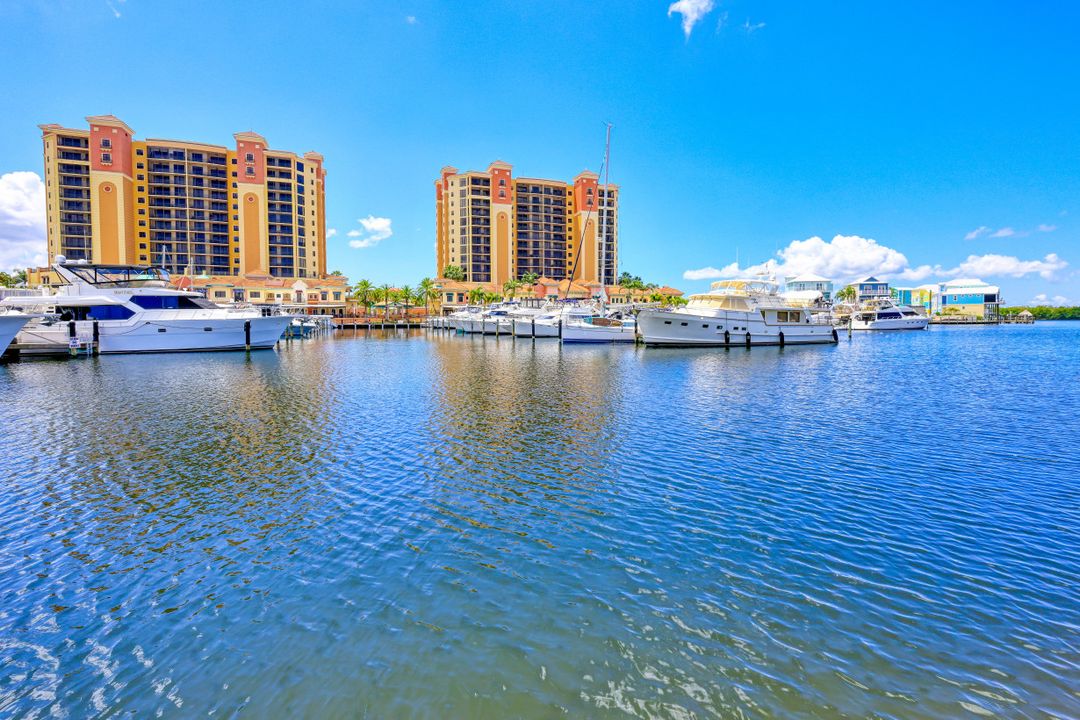 5793 Cape Harbour Dr #1415, Cape Coral, FL 33914