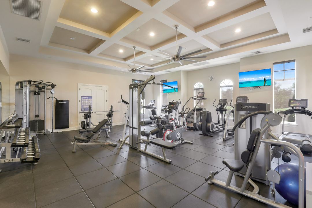 828 Whiskey Creek Dr, Marco Island, FL 34145