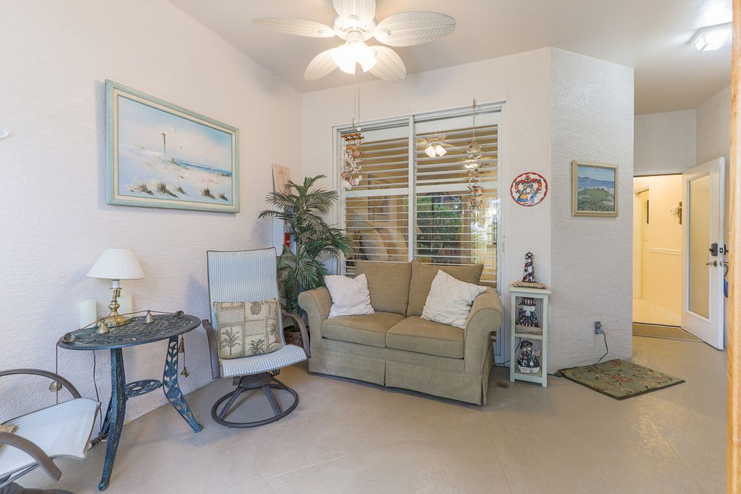 20655 Country Barn Dr, Estero, FL 33928