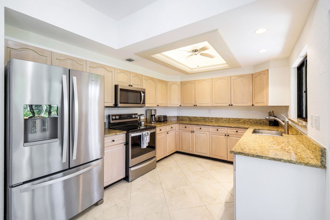 6760 Pelican Bay Blvd #312, Naples, FL 34108