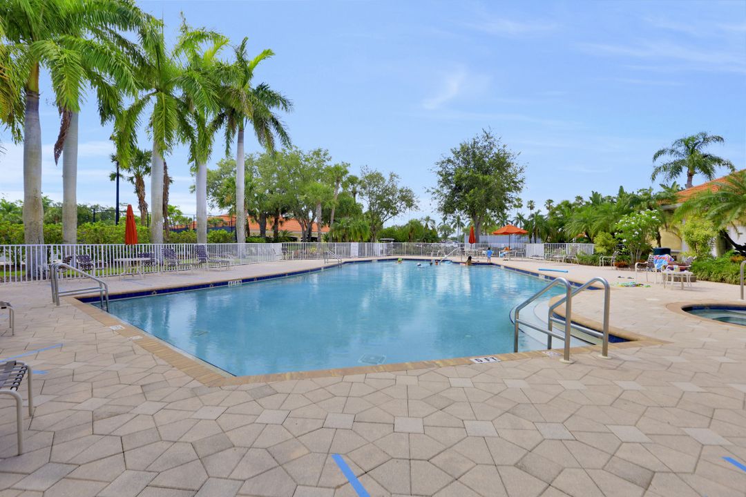 4864 Hampshire Ct #303, Naples, FL 34112
