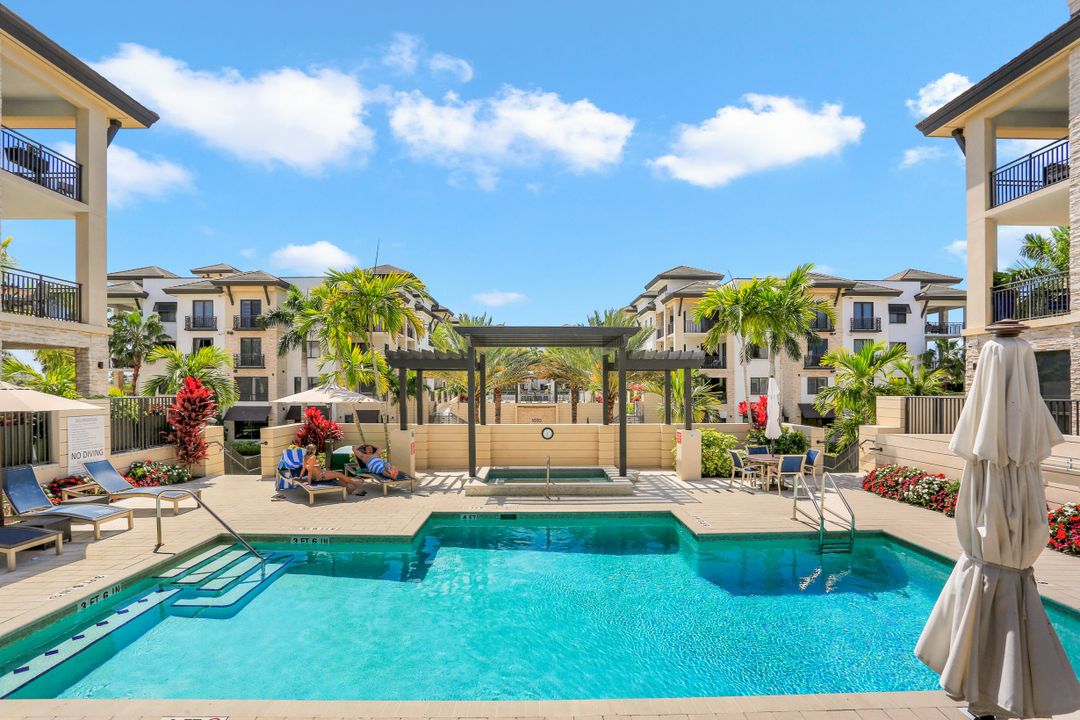 1035 3rd Ave S #105, Naples, FL 34102