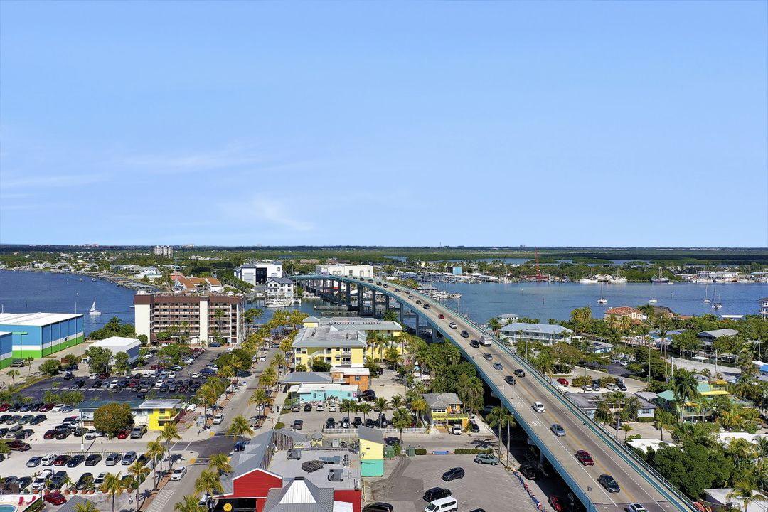 6053 Gulf Rd, Fort Myers Beach, FL 33931