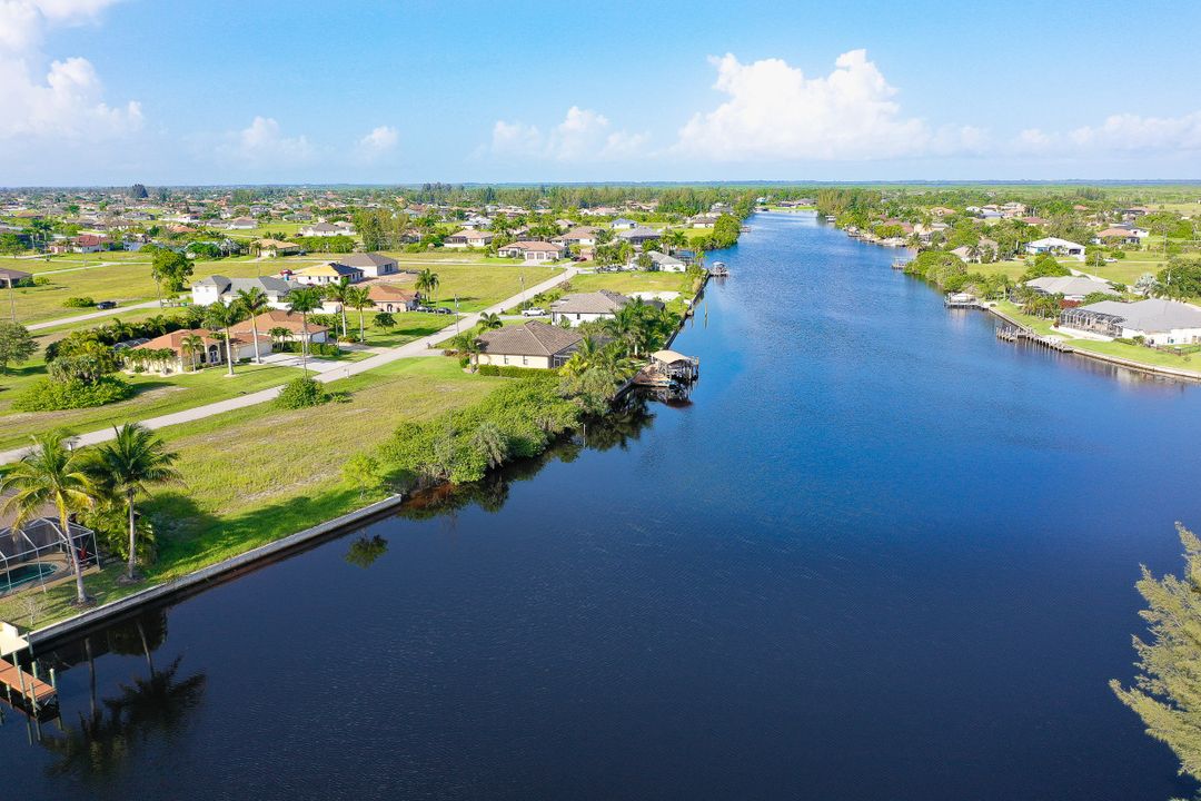 3519 NW 21st Terrace, Cape Coral, FL 33993