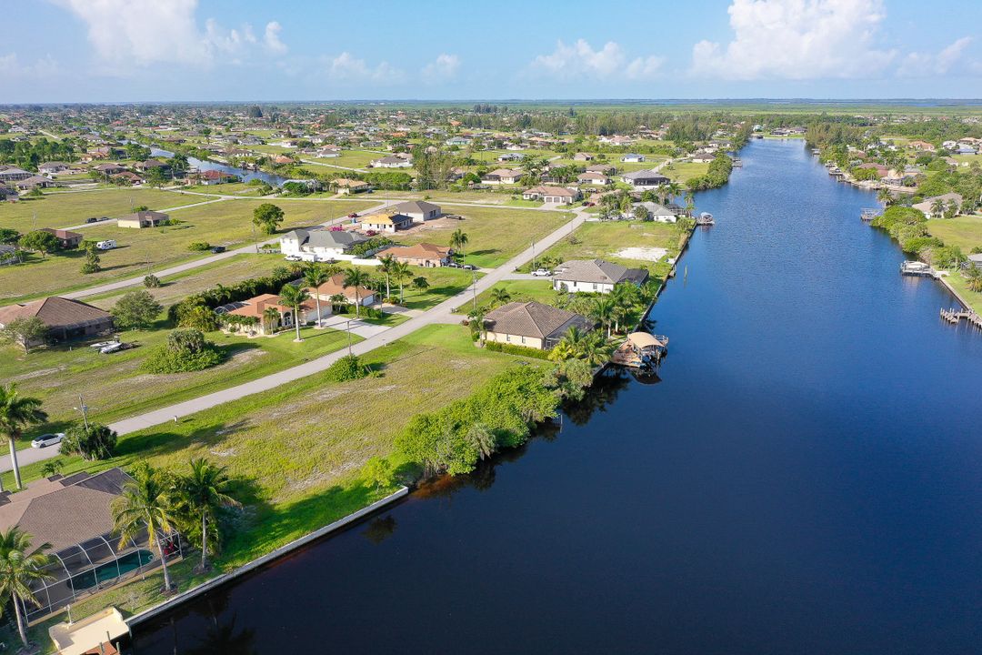 3519 NW 21st Terrace, Cape Coral, FL 33993