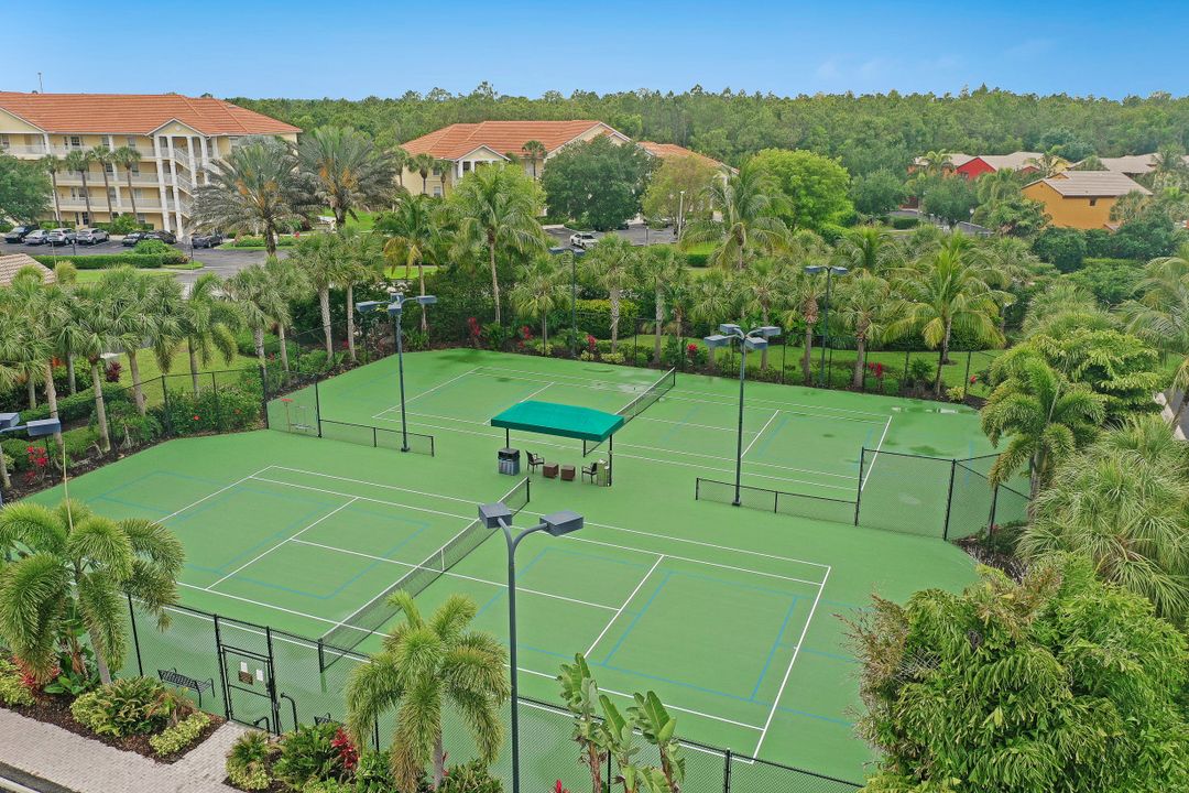 9128 Delano St #89-2, Naples, FL 34113