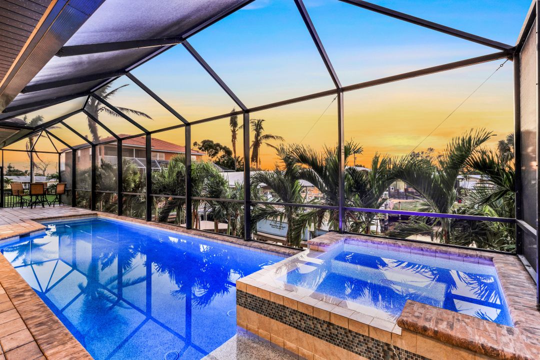 5828 SW 1st Ave, Cape Coral, FL 33914