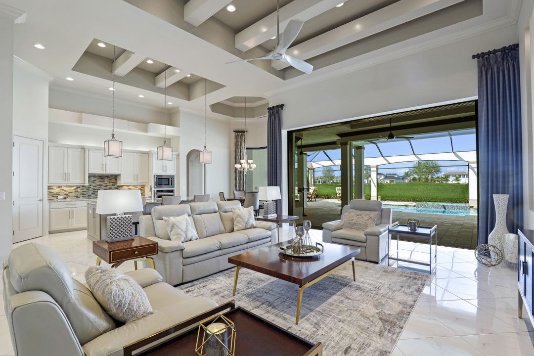 16459 Seneca Way, Naples, FL 34110