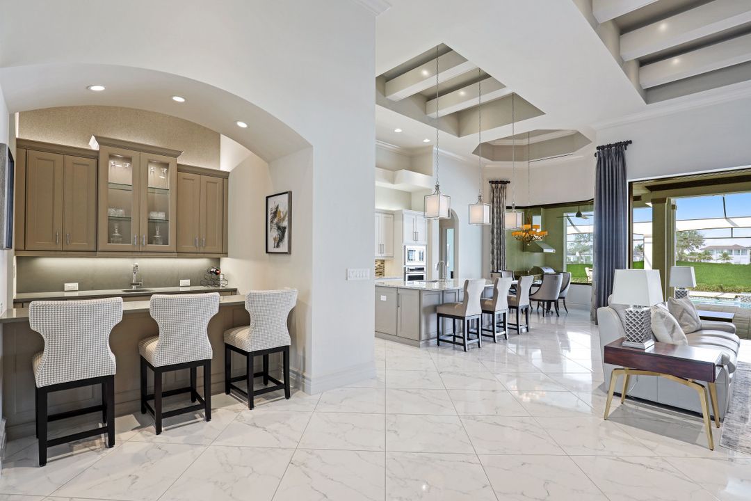 16459 Seneca Way, Naples, FL 34110