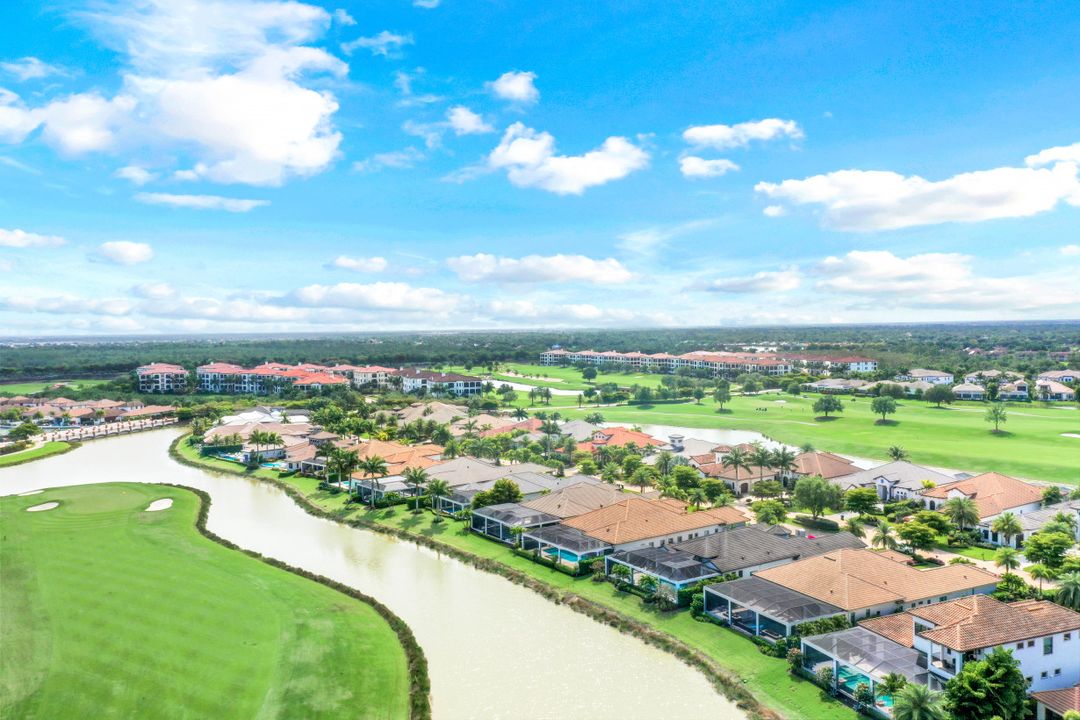 16459 Seneca Way, Naples, FL 34110