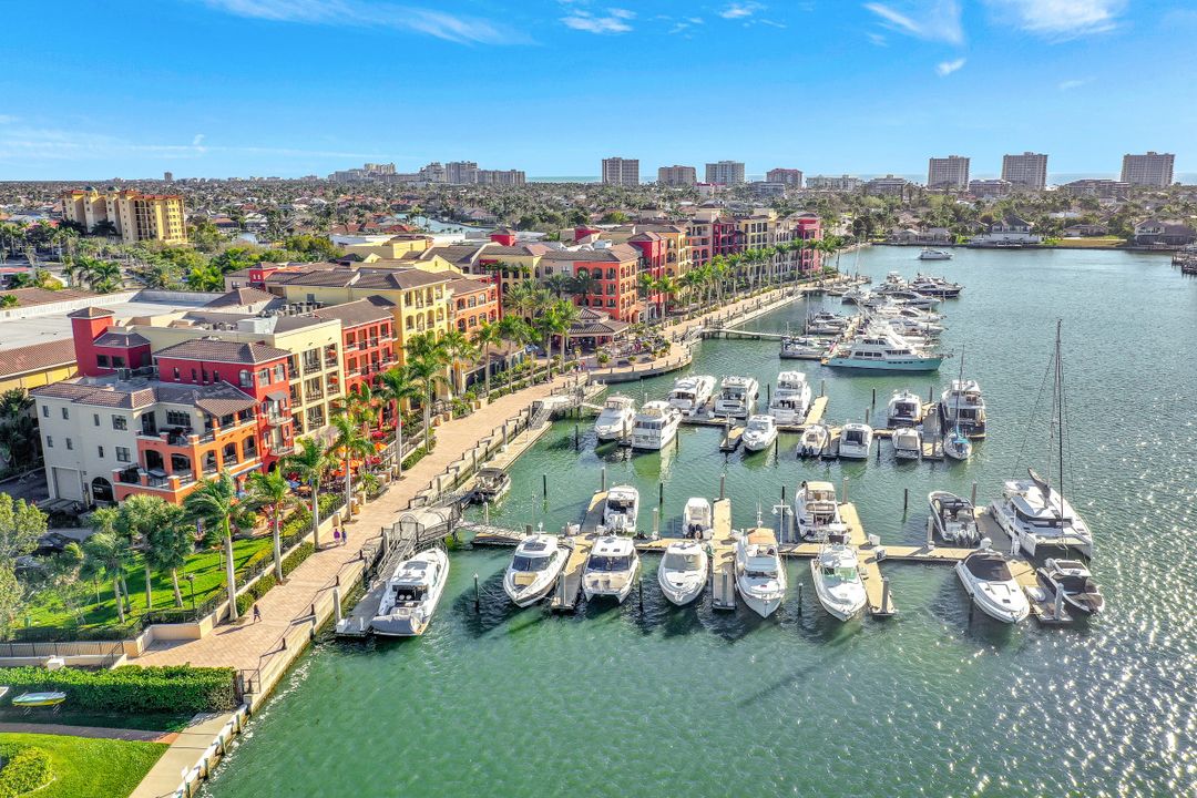 651 W Elkcam Cir #824, Marco Island, FL 34145