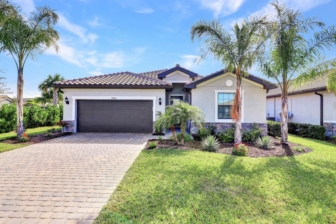 19801 Bittersweet Ln, Estero, FL 33928