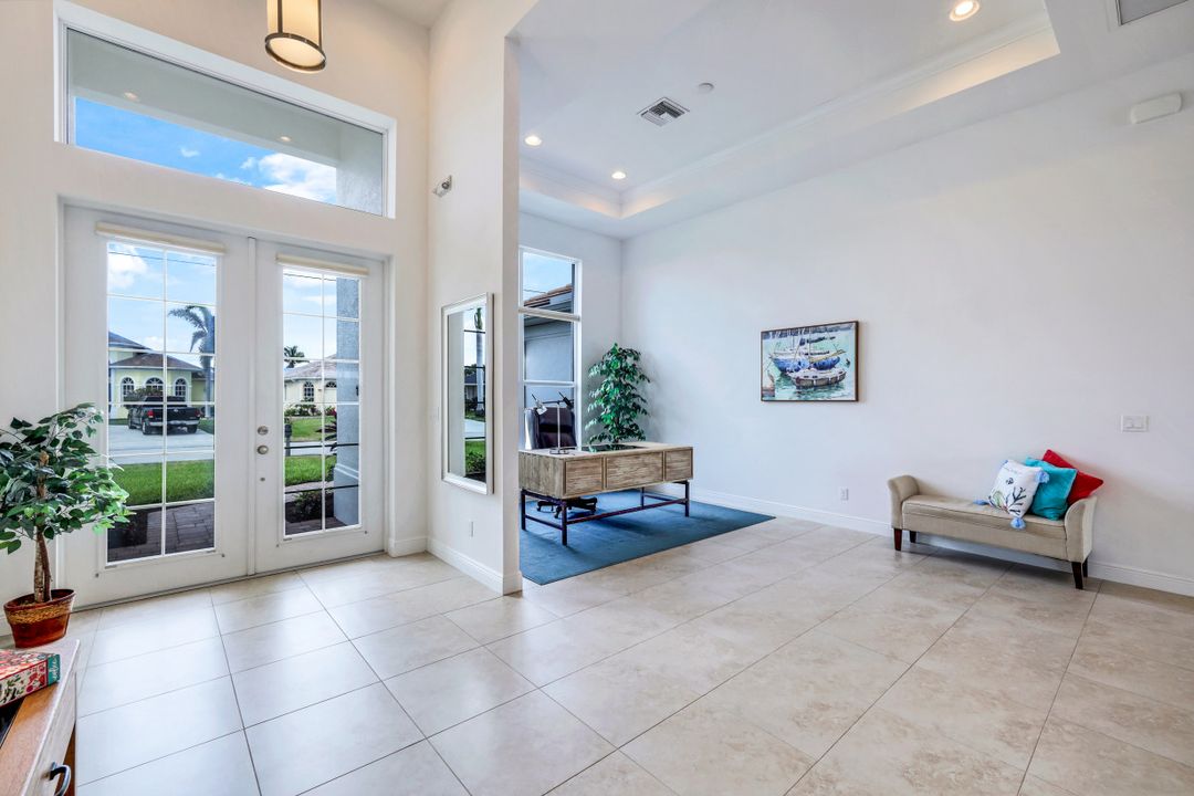 1736 SW 50th Terrace, Cape Coral, FL 33914